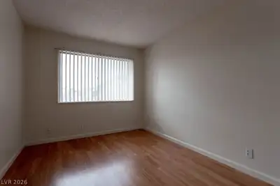 4362 Caliente Street 15, Las Vegas, NV 89119 Bedroom