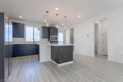 11568 Midnight Melody Avenue, Las Vegas, NV 89138 Kitchen