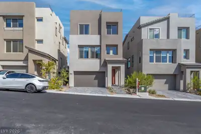11568 Midnight Melody Avenue Las Vegas, NV 89138