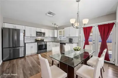 402 Ash Street, Henderson, NV 89015 Kitchen