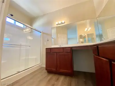134 Duxford Avenue, Las Vegas, NV 89123 Primary Bathroom