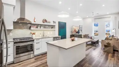 250 South City Parkway 351 Las Vegas, NV 89106