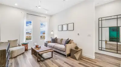250 South City Parkway 351, Las Vegas, NV 89106 Living Room