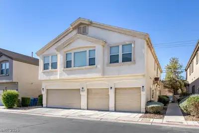 4627 Dealers Choice Way 102, Las Vegas, NV 89122 