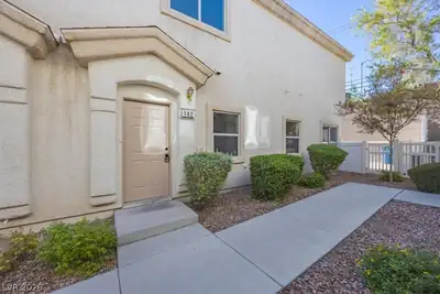 4627 Dealers Choice Way 102, Las Vegas, NV 89122 