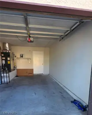 2601 Country Maple Avenue, Henderson, NV 89074 Garage