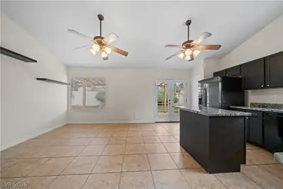 7700 Beach Falls Court, Las Vegas, NV 89149 Kitchen