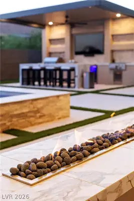 10671 Stone Ledge Avenue, Las Vegas, NV 89135 Patio