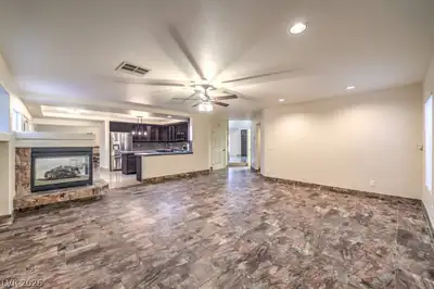 527 Leap Frog Avenue, Las Vegas, NV 89183 