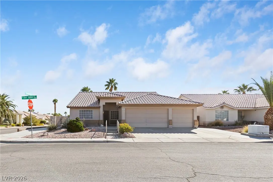 7832 Sun Lemon Court, Las Vegas, NV 89123