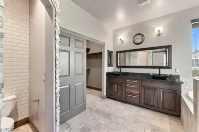 3239 Rapace Lane, Las Vegas, NV 89141 Primary Bathroom