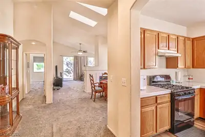 1853 Spangle Drive, Las Vegas, NV 89108 Kitchen