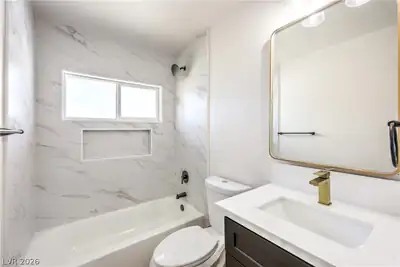 906 Baker Avenue, Las Vegas, NV 89108 