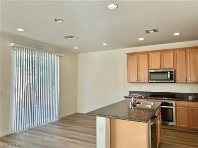 7728 Gallego Plains Drive, Las Vegas, NV 89113 Kitchen