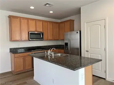 7728 Gallego Plains Drive, Las Vegas, NV 89113 Kitchen