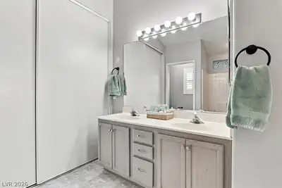 600 Saddle Rider Court, Henderson, NV 89011 Primary Bathroom