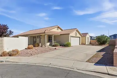 600 Saddle Rider Court, Henderson, NV 89011 Front of Structure