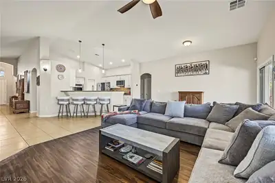4604 Sea Dream Avenue, North Las Vegas, NV 89031 Living Room