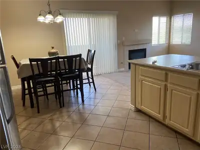 855 North Stephanie Street 2021, Henderson, NV 89014 Dining Area