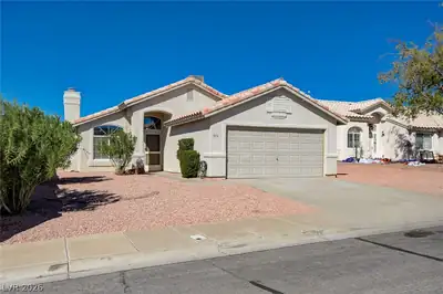 916 BLUE ARROYO Drive, Henderson, NV 89015 