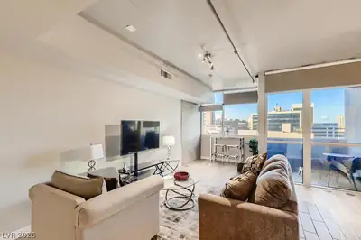 353 East Bonneville Avenue 805, Las Vegas