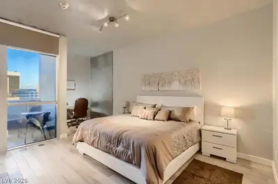 353 East Bonneville Avenue 805, Las Vegas, NV 89101 Bedroom