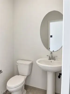 5371 Barcola Avenue, Las Vegas, NV 89139 Bathroom