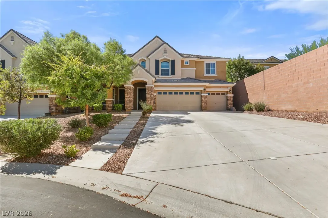 7037 Twin Forks Peak Street, Las Vegas, NV 89166