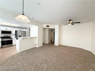 833 Aspen Peak Loop 922, Henderson, NV 89011 Living Room