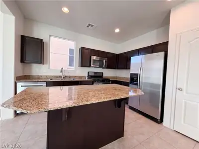 10713 Dobbs Avenue, Las Vegas, NV 89166 