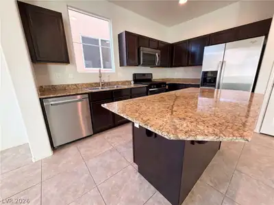 10713 Dobbs Avenue, Las Vegas, NV 89166 