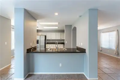 8128 Pursuit Court, Las Vegas, NV 89131 Kitchen