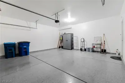 5136 Fiery Sky Ridge Street, Las Vegas, NV 89148 Garage