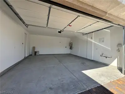 1871 Sweet Song Court, Las Vegas, NV 89138 Garage