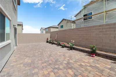 6022 S. Tomsik Street, Las Vegas, NV 89113 Patio