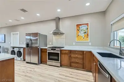 7074 Pinebrook Court, Las Vegas, NV 89147 Kitchen