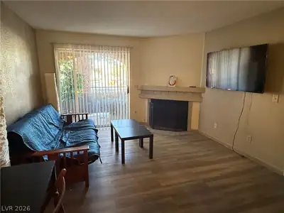 240 Mission Catalina Lane 204, Las Vegas, NV 89107 Living Room