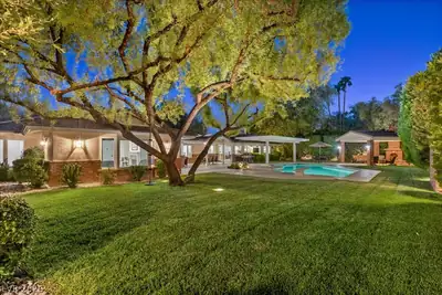 204 Rosemary Lane, Las Vegas, NV 89107 