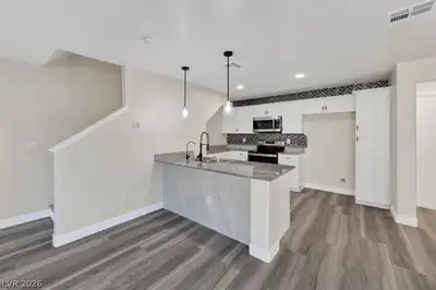 6811 Sage Gold Court North Las Vegas, NV 89086