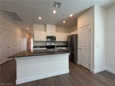 1181 Desert Lark Street, Henderson, NV 89011 Kitchen