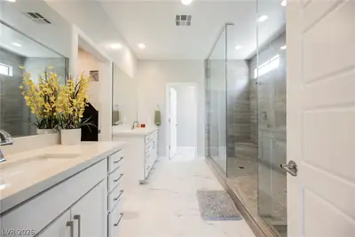 9163 Mira Linda Road, Las Vegas, NV 89148 Primary Bathroom
