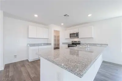 664 South Viento Drive, Pahrump, NV 89048 Kitchen
