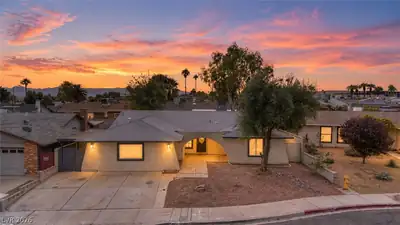 4051 Springhill Avenue, Las Vegas
