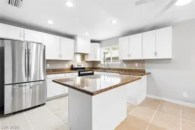 4051 Springhill Avenue, Las Vegas, NV 89121 Kitchen