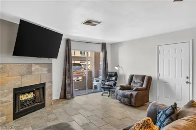 2232 Aspen Mirror Way 102, Laughlin, NV 89029 