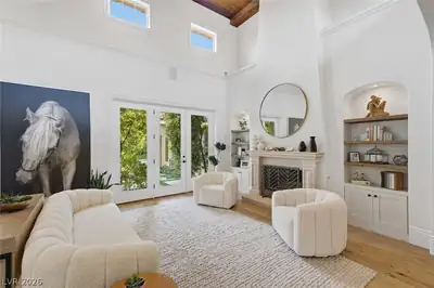 2952 Brighton Creek Court, Las Vegas, NV 89135 
