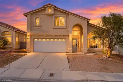 8838 Dove Cove Drive, Las Vegas, NV 89129 Front of Structure