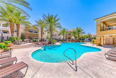 8777 Maule Avenue 2160, Las Vegas, NV 89148 Pool