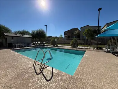 522 Spy Rock Avenue, Henderson, NV 89044 Pool
