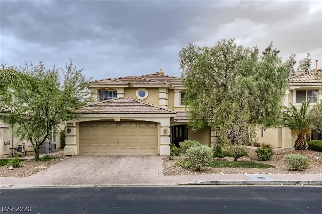 10995 Royal Highlands Street, Las Vegas, NV 89141